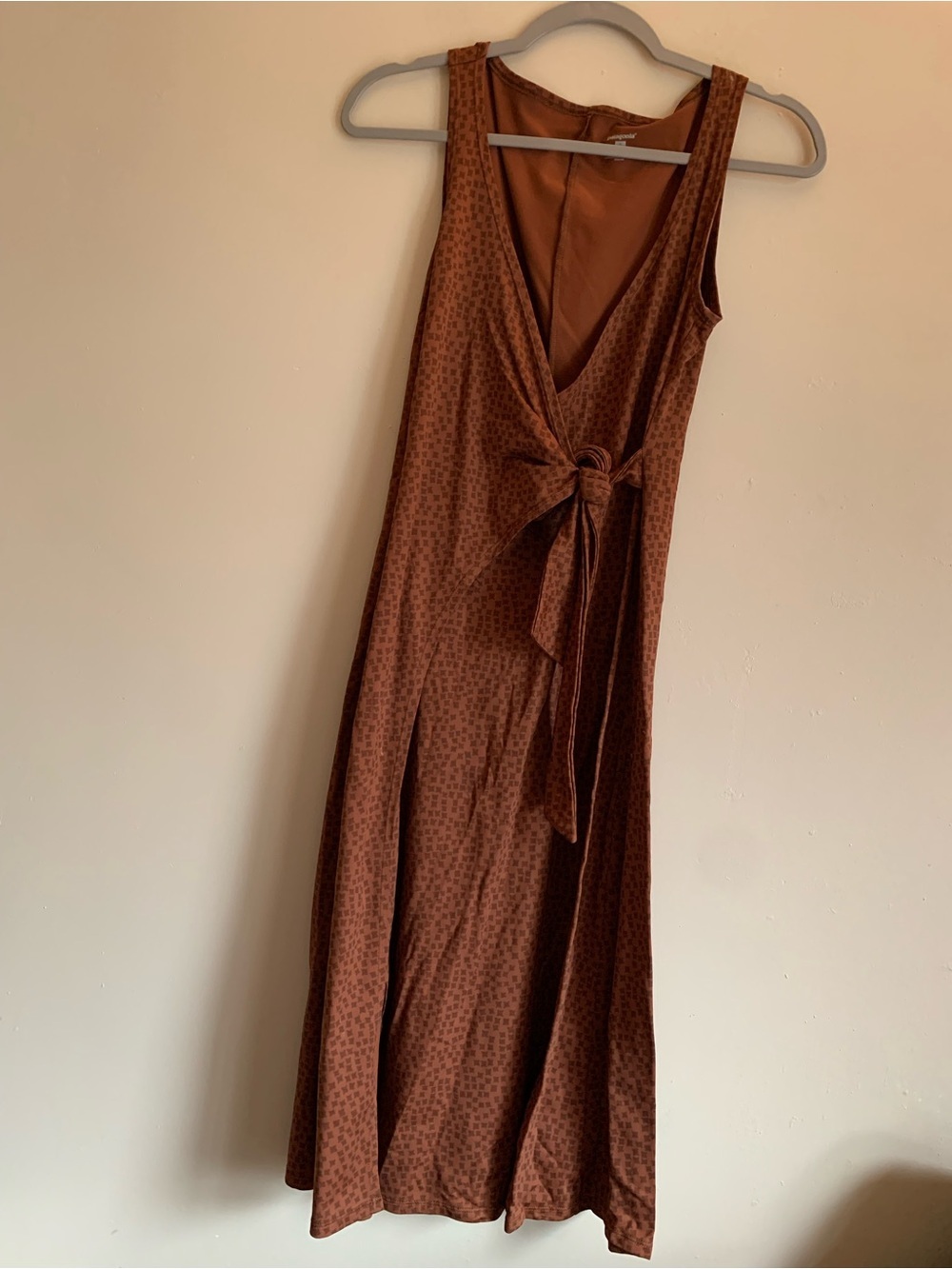 Patagonia Rust Brown Sleeveless Tie-Waist Maxi Dress Women Small Athletic
